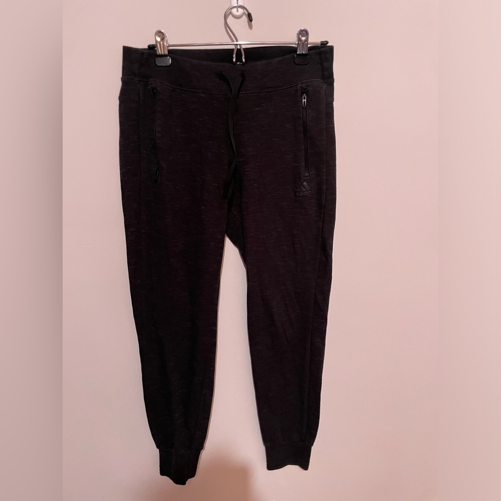 Adidas Black/ grey jogger Pants‎ medium